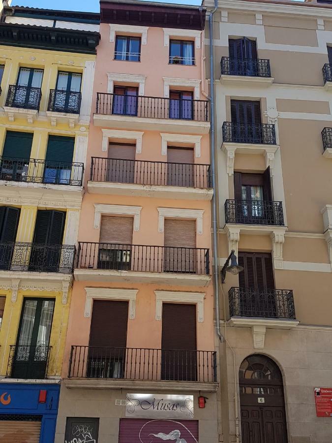 Apartamento Mercaderes Pamplona Exterior foto